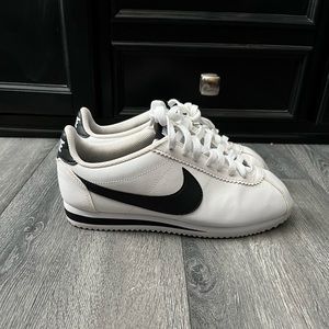 Nike Cortez Womens